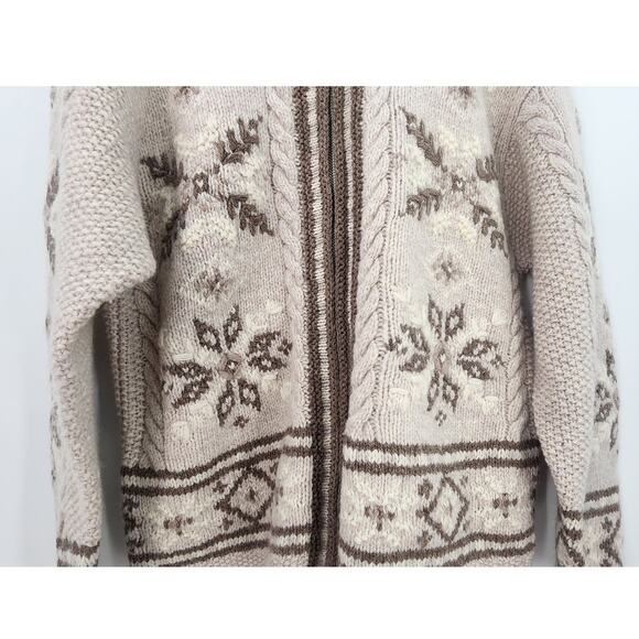 Nomadic Traders 100% Sheltland Wool Full Zip Sweater Small Snowflake Winter Tan - Picture 4 of 6